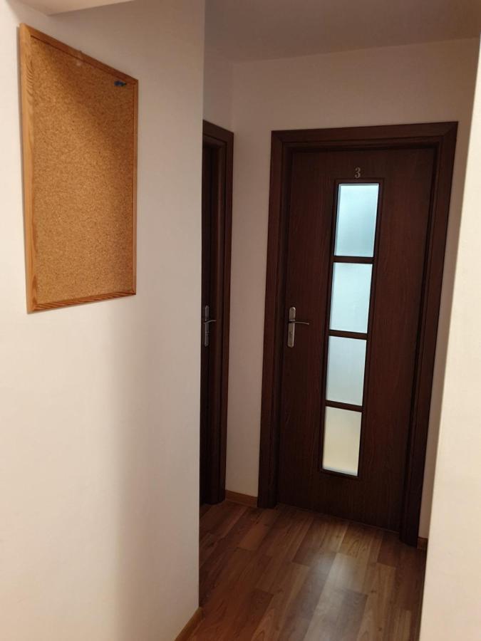 4 Rooms Solidarnosci Warszawa Zewnętrze zdjęcie