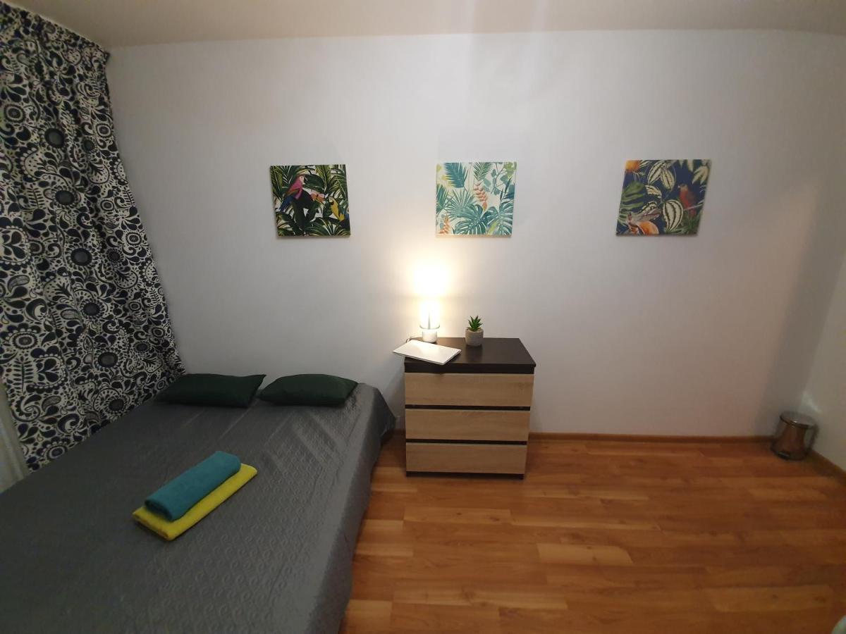 4 Rooms Solidarnosci Warszawa Zewnętrze zdjęcie