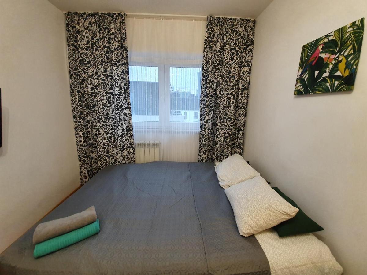 4 Rooms Solidarnosci Warszawa Zewnętrze zdjęcie